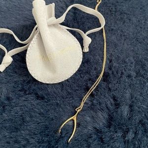 18-karat yellow gold Jennifer Meyer wishbone necklace